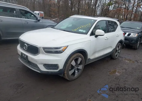 2020 Volvo Xc40 T5 Momentum z USA, uszkodzony, nr VIN YV4162UK2L2174880